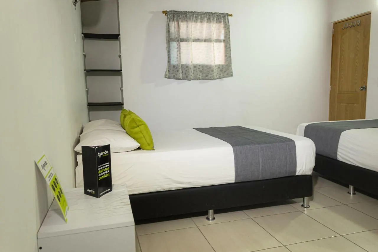 ****  Ayenda 1244 Hotel California. Medellin Colombia
