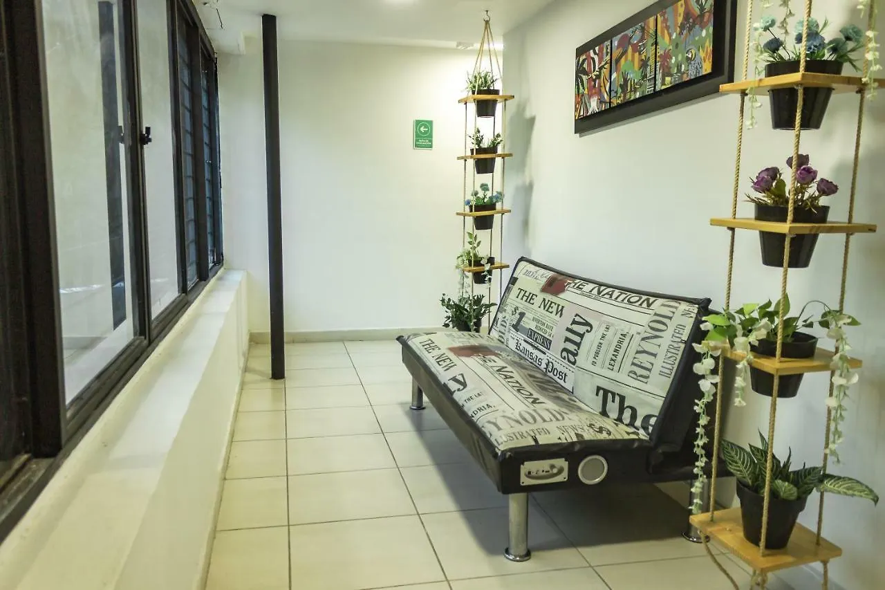 Ayenda 1244 Hotel California. Medellin