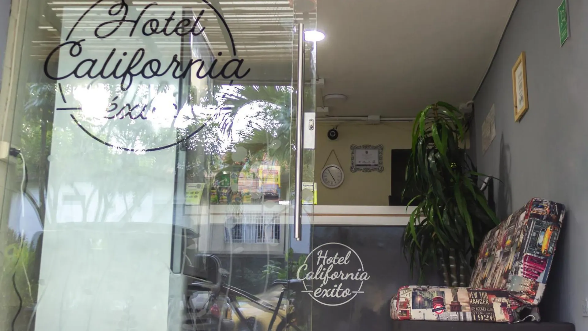 Ayenda 1244 Hotel California. Medellin