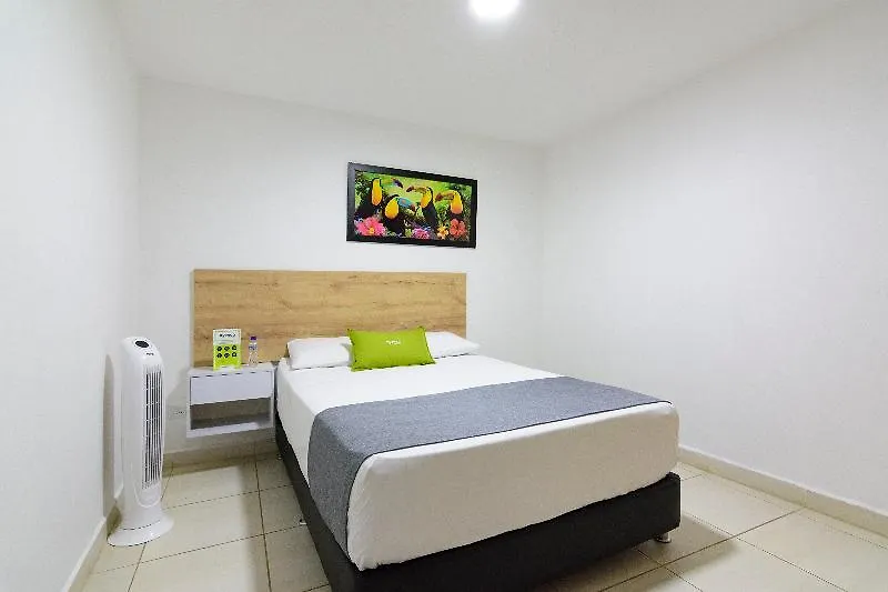 Ayenda 1244 Hotel California. Medellin